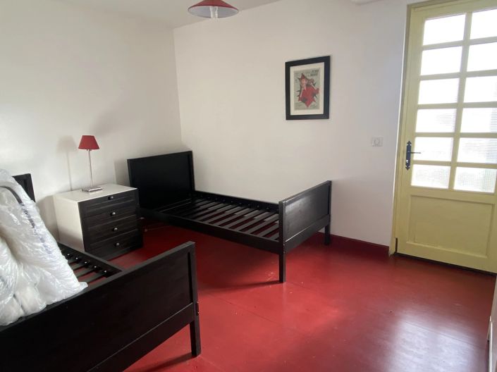 Image No.11-4 Bed Village House for sale