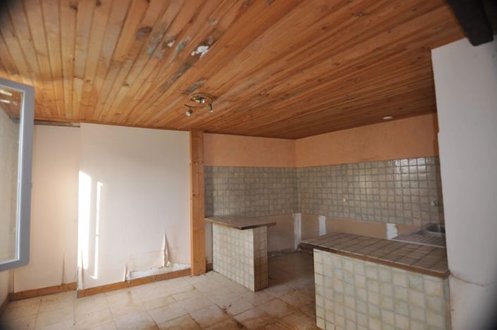 Image No.5-1 Bed House for sale