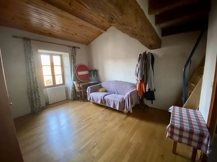 Image No.10-2 Bed Village House for sale