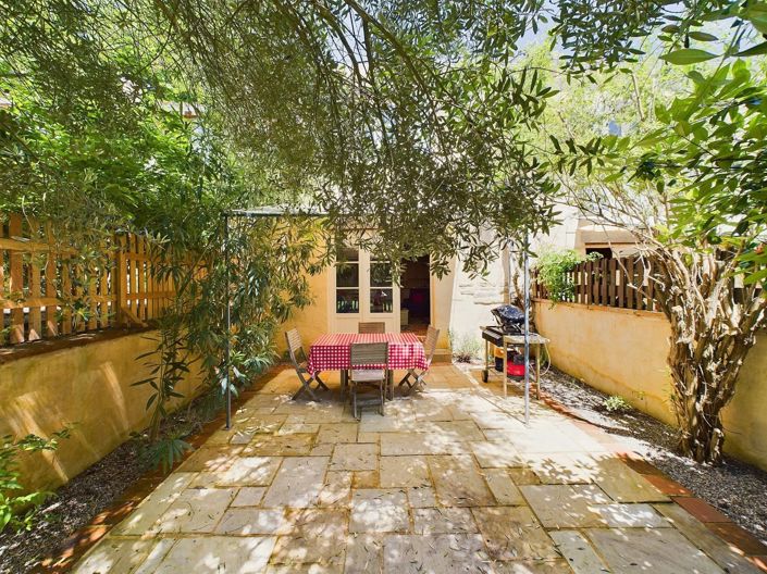 Image No.4-11 Bed House for sale