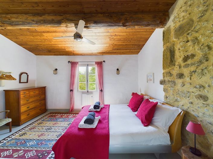 Image No.7-11 Bed House for sale