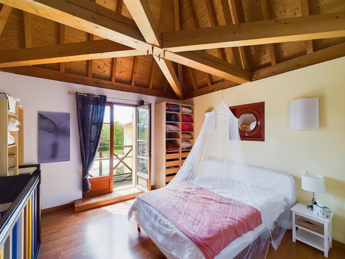 Image No.3-11 Bed House for sale