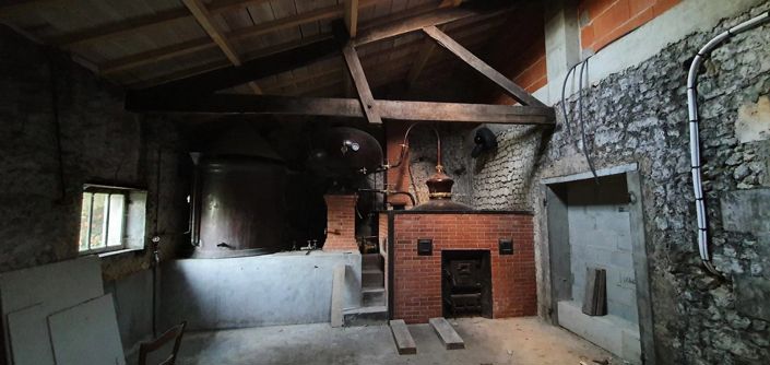 Image No.12-5 Bed Farmhouse for sale