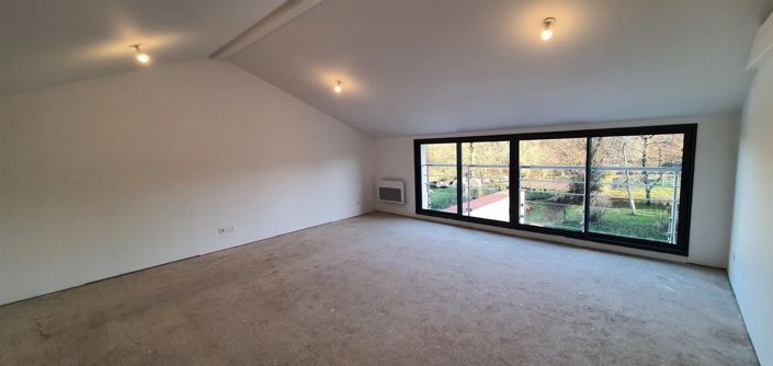 Image No.6-5 Bed Farmhouse for sale