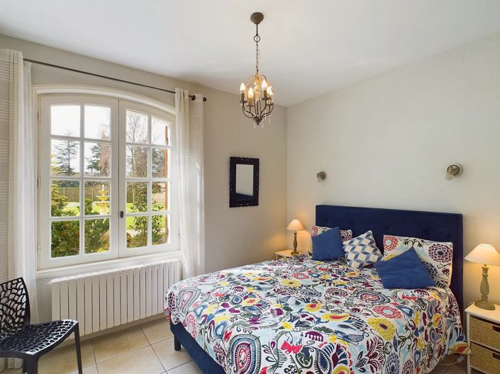 Image No.8-4 Bed House for sale