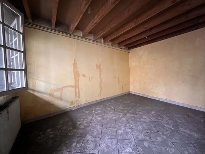 Image No.9-2 Bed House for sale