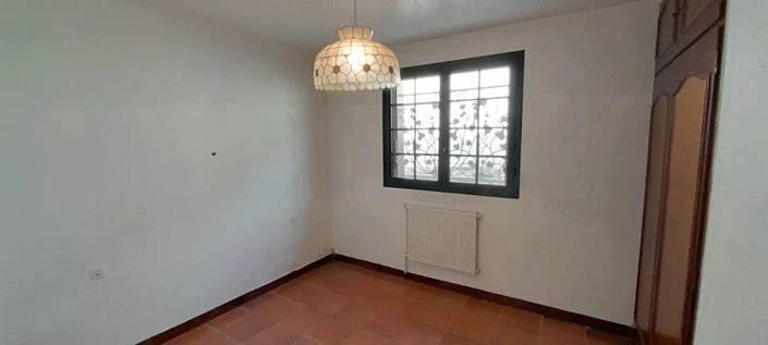 Image No.13-4 Bed Village House for sale