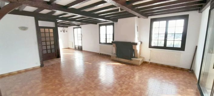 Image No.8-4 Bed Village House for sale