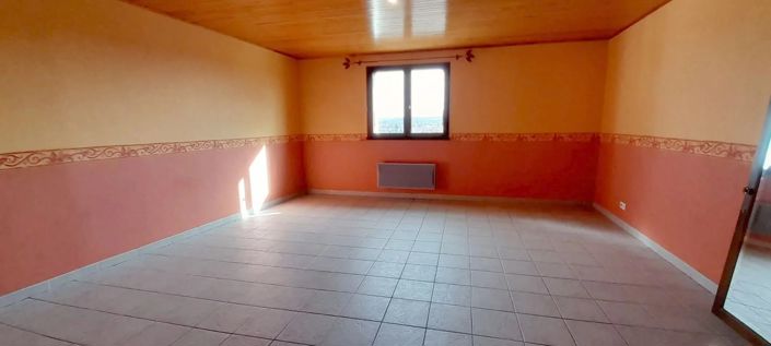 Image No.10-4 Bed Village House for sale