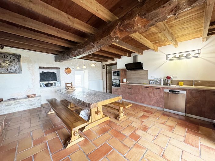 Image No.6-3 Bed House for sale