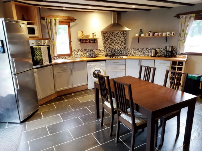 Image No.9-4 Bed House for sale