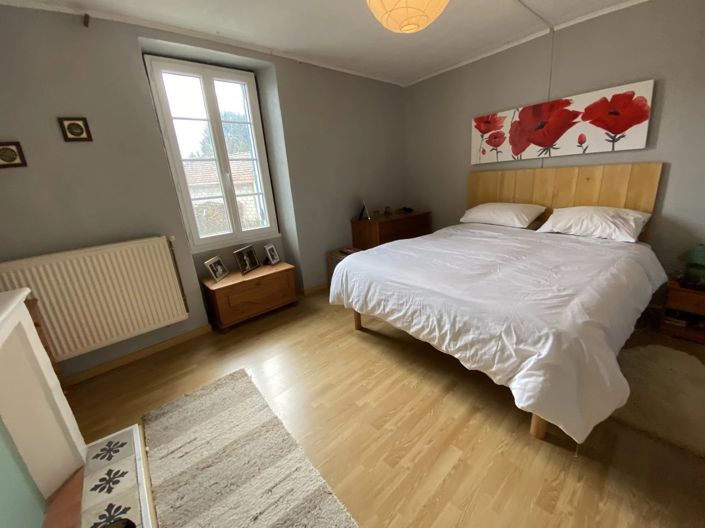 Image No.13-3 Bed Village House for sale