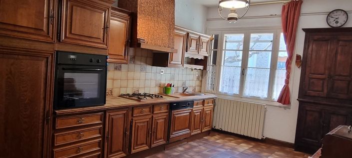 Image No.4-6 Bed House for sale