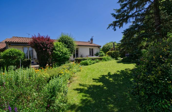 Image No.12-2 Bed House for sale