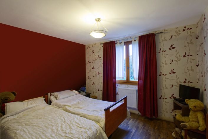 Image No.9-2 Bed House for sale