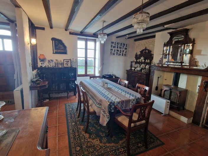 Image No.5-3 Bed Village House for sale