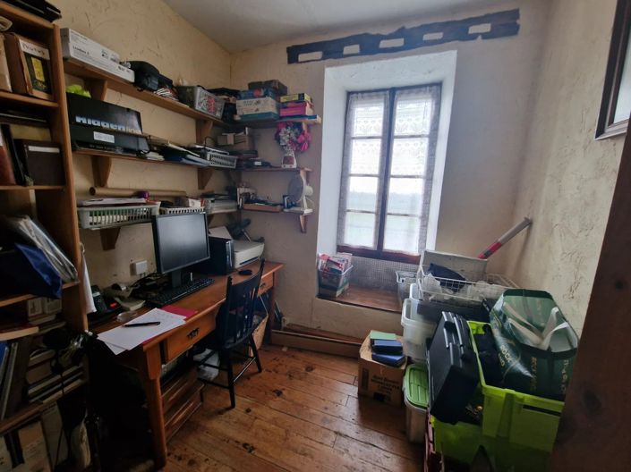 Image No.9-3 Bed Village House for sale