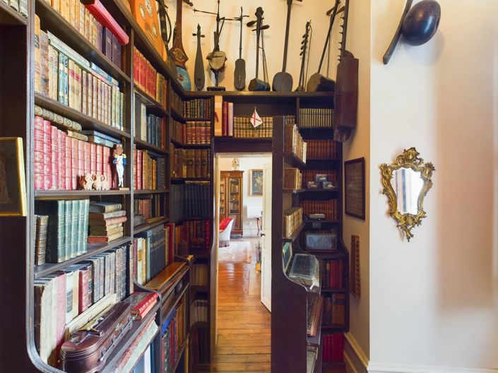 Image No.4-9 Bed House for sale