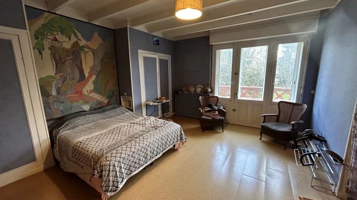 Image No.10-2 Bed House for sale