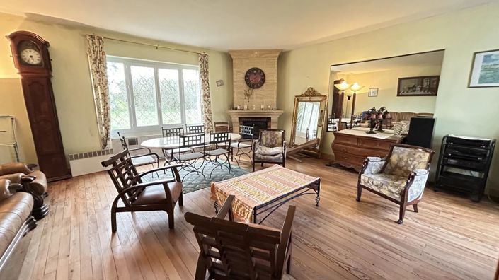 Image No.5-2 Bed House for sale