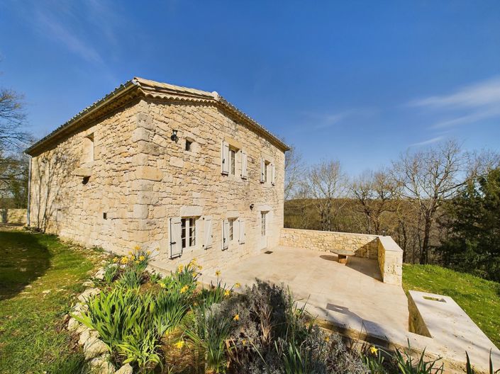 Image No.13-6 Bed House for sale