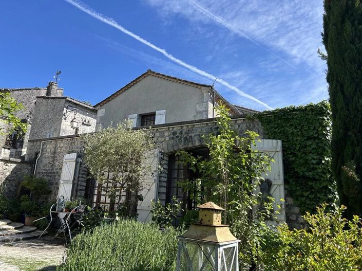 Image No.1-2 Bed House for sale