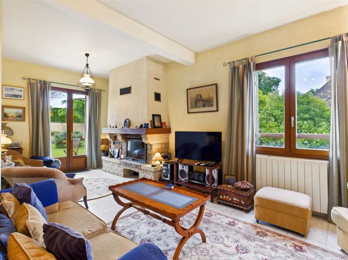 Image No.4-5 Bed House for sale