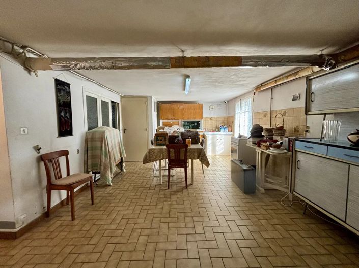 Image No.10-4 Bed House for sale