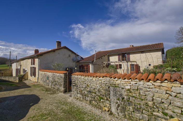 Image No.1-4 Bed House for sale