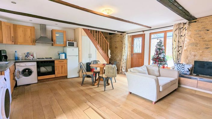 Image No.4-5 Bed House for sale