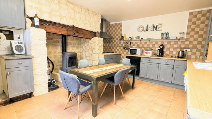 Image No.5-5 Bed House for sale