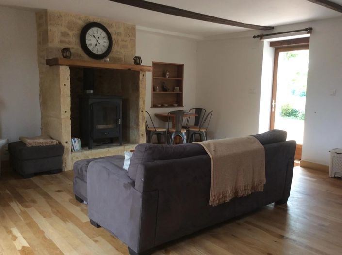 Image No.8-5 Bed House for sale