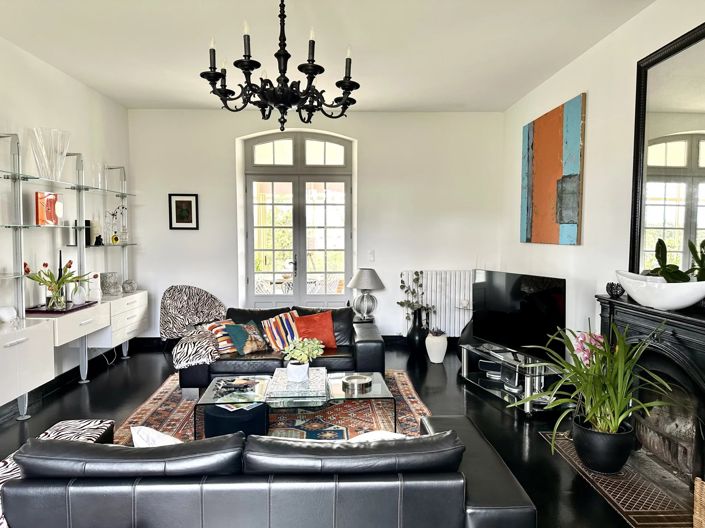 Image No.4-4 Bed House for sale