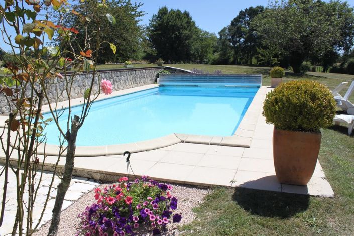 Image No.3-4 Bed House for sale