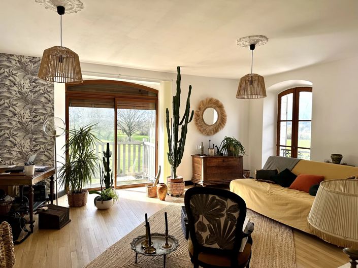 Image No.8-4 Bed House for sale