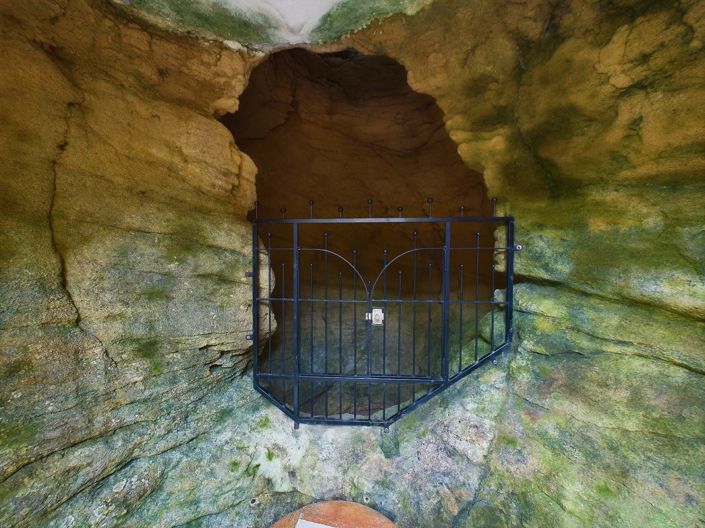 Image No.11-3 Bed Village House for sale