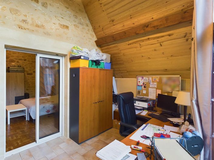 Image No.12-3 Bed Village House for sale