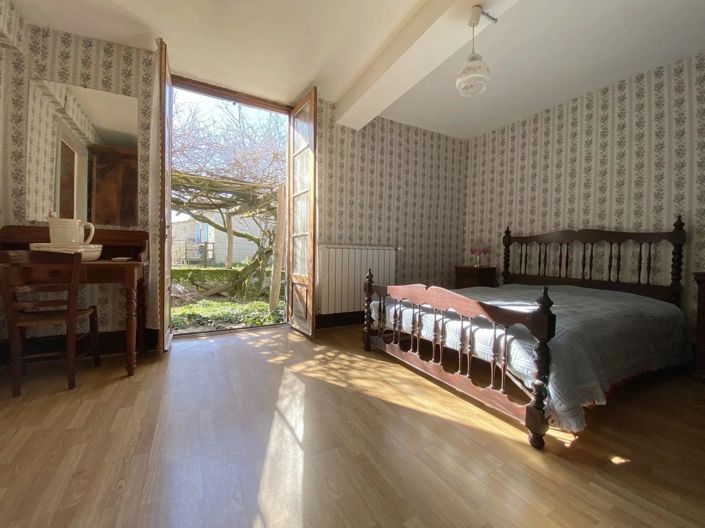 Image No.3-4 Bed Village House for sale