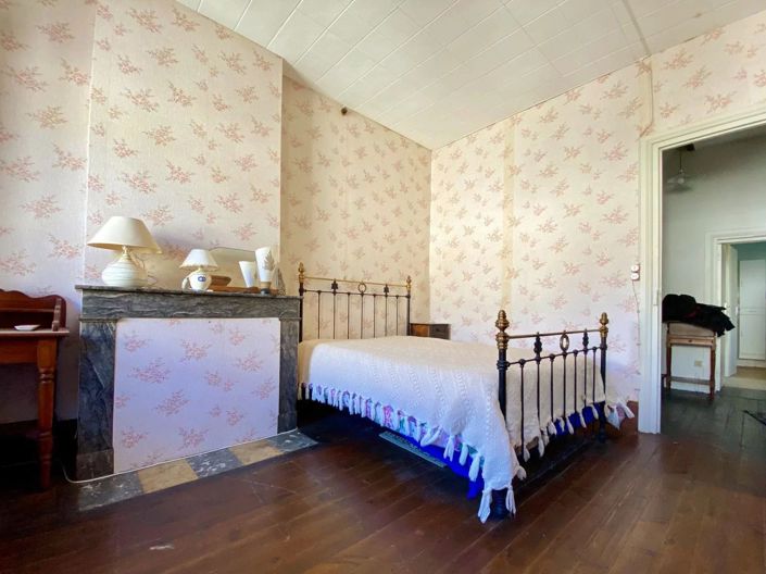 Image No.10-4 Bed Village House for sale