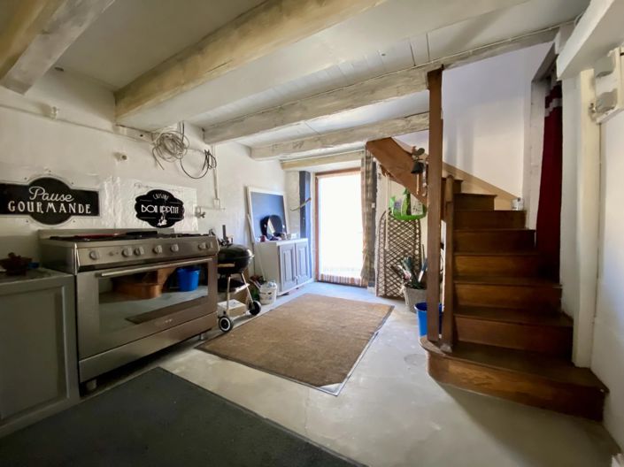 Image No.10-5 Bed House for sale