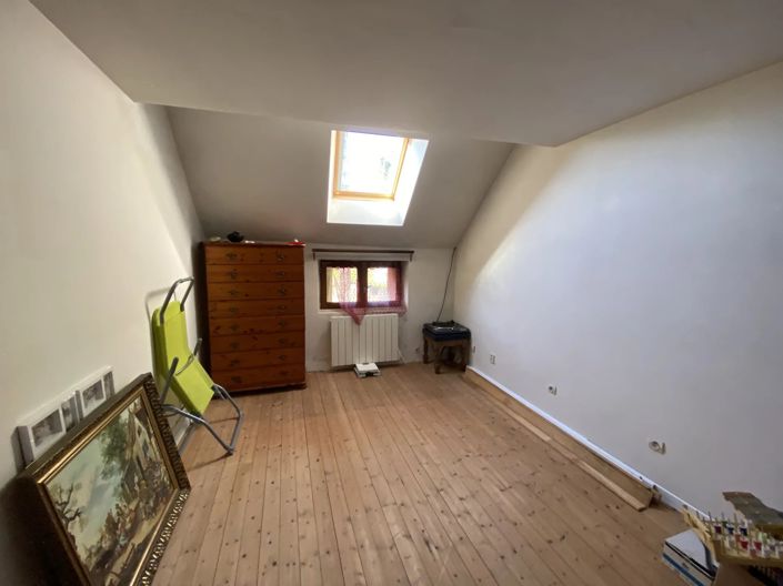 Image No.14-5 Bed House for sale