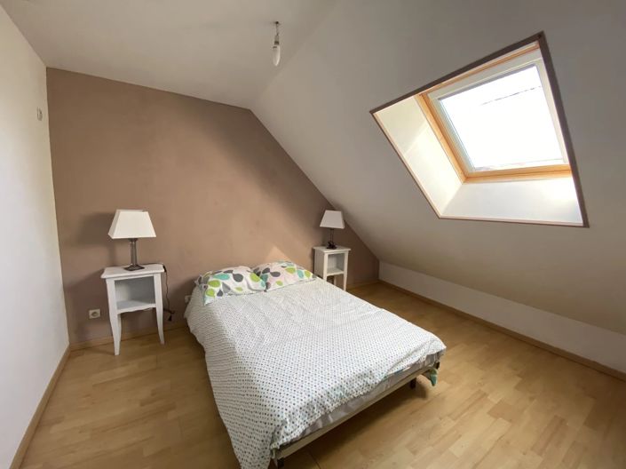 Image No.15-5 Bed House for sale