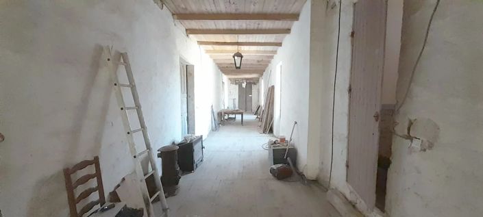 Image No.13-7 Bed House for sale