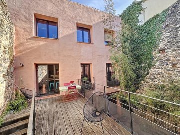 1 - Espira-de-l'Agly, Village House