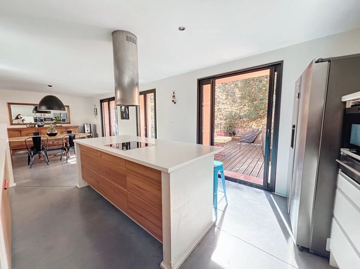 Image No.2-3 Bed Village House for sale