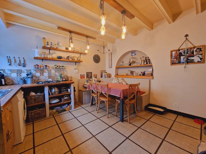 Image No.2-3 Bed Property for sale