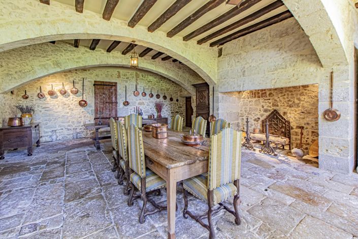 Image No.11-11 Bed House for sale