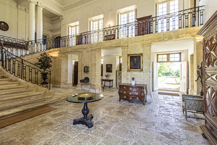 Image No.8-11 Bed House for sale