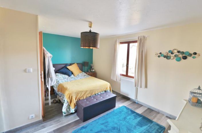 Image No.11-4 Bed House for sale