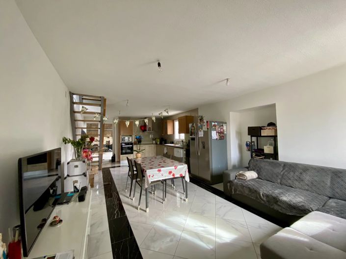 Image No.4-3 Bed House for sale